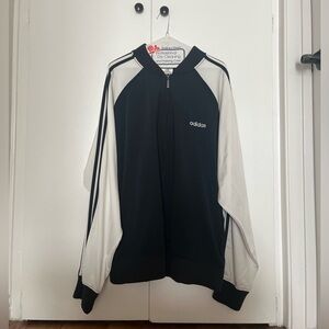 Adidas - Men’s warm up jacket (XL)